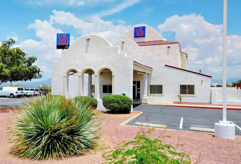 Motel 6benson, Az