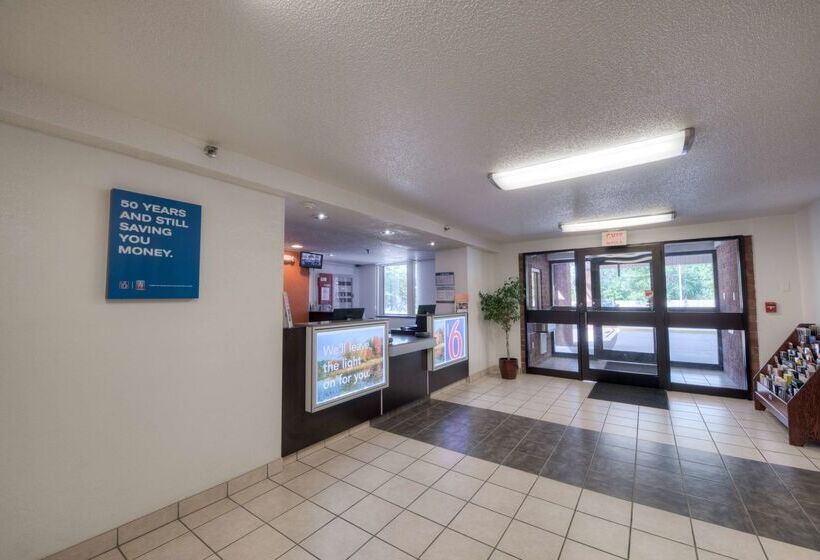 Motel 6branford, Ct  New Haven