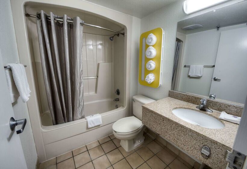 Motel 6branford, Ct  New Haven