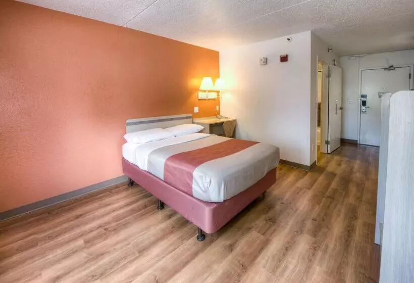Motel 6branford, Ct  New Haven