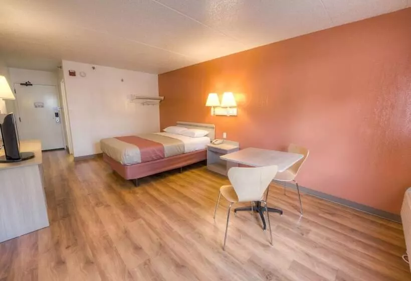 Motel 6branford, Ct  New Haven