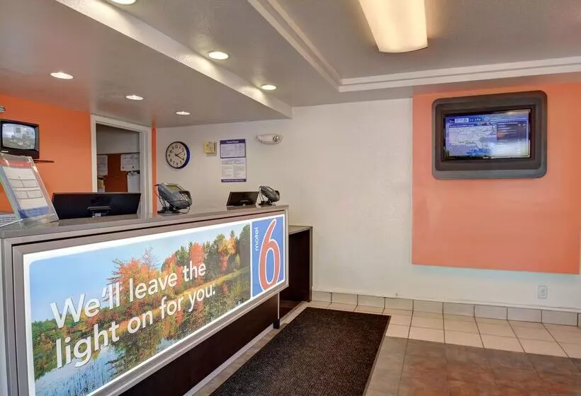 Motel 6chicopee, Ma Springfield