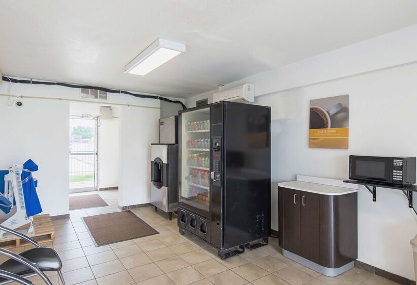 Motel 6kansas City, Mo  Airport