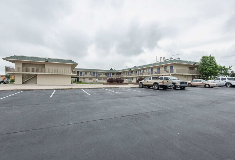 Motel 6kansas City, Mo  Airport