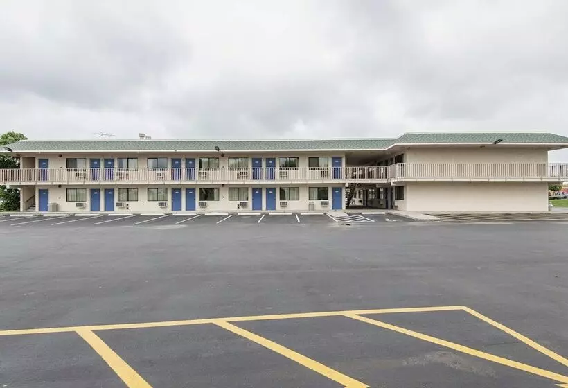 Motel 6kansas City, Mo  Airport