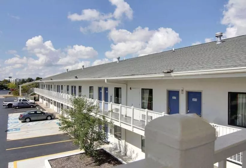 Motel 6middleburg Heights, Oh  Cleveland