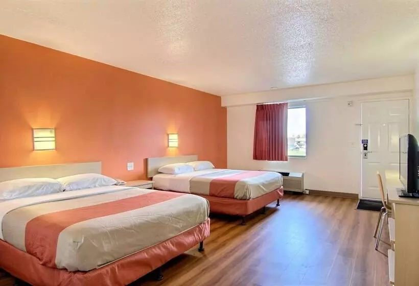 Motel 6middleburg Heights, Oh  Cleveland