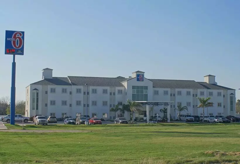 Motel 6mission, Tx