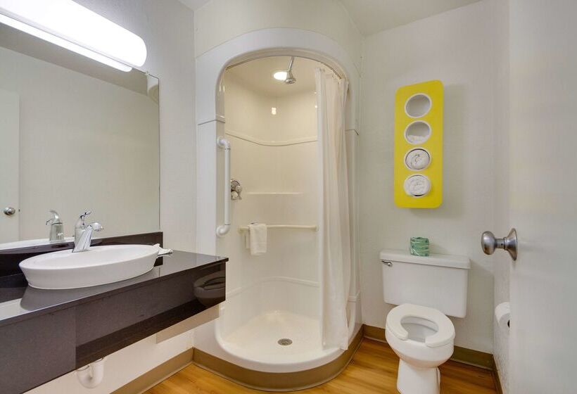 汽车旅馆  Avera Suites