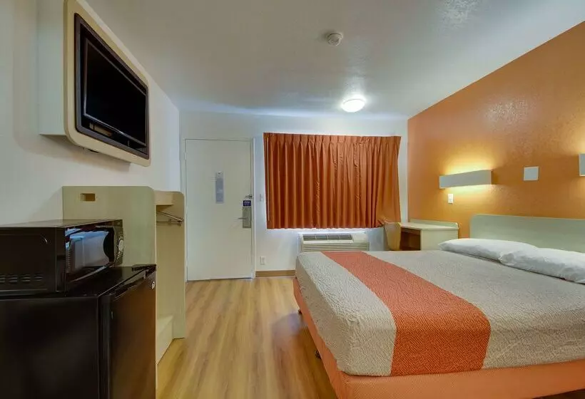 Мотель Avera Suites