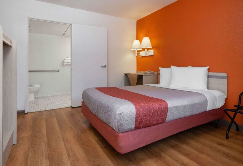 Motel 6oceanside, Ca