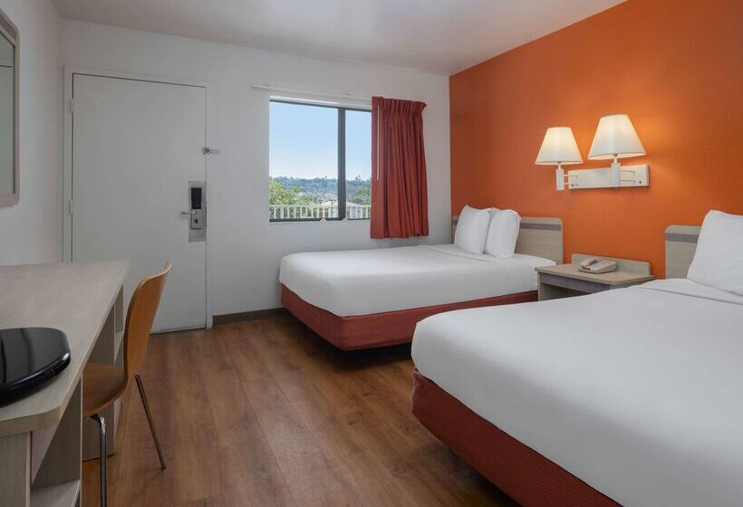 Motel 6oceanside, Ca