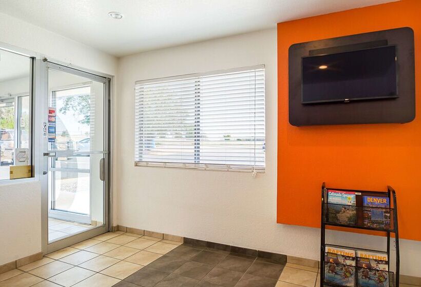 Motel 6pueblo, Co  I25