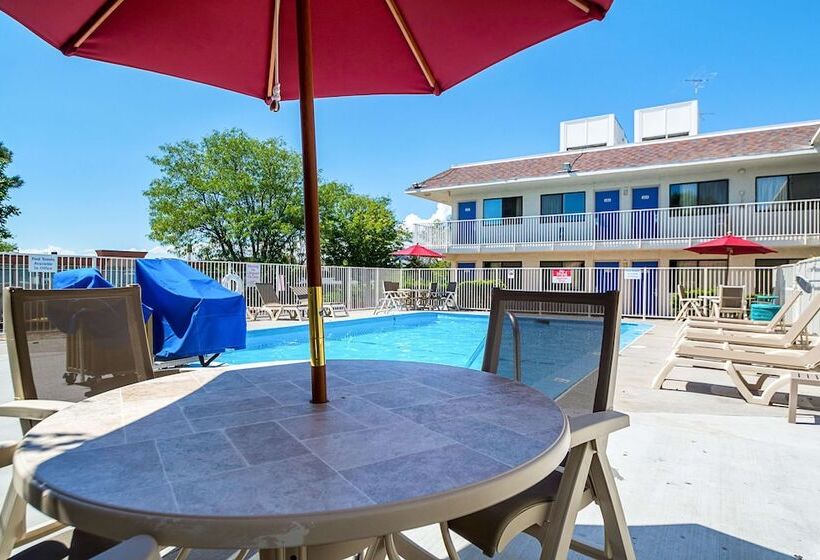 Motel 6pueblo, Co  I25