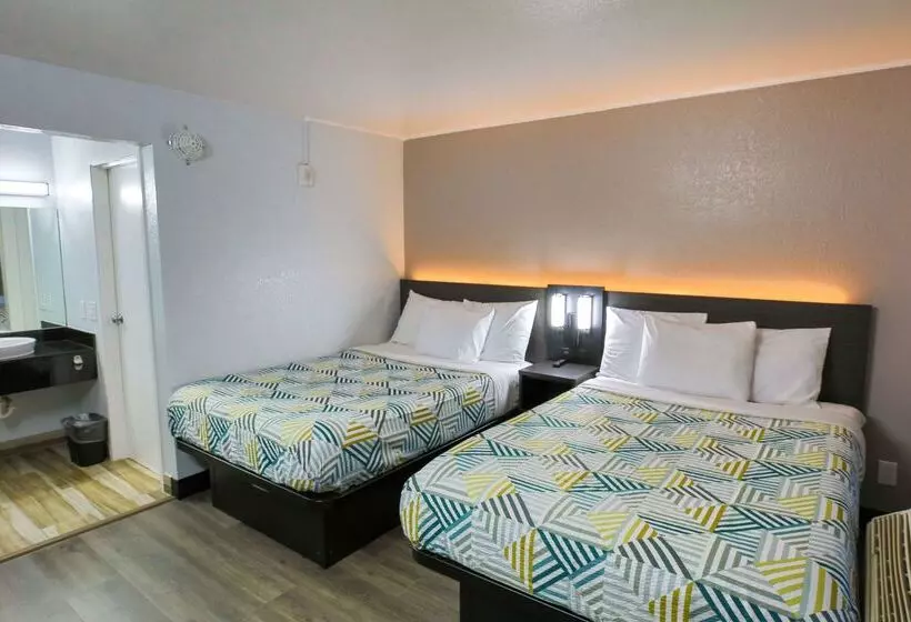 Motel 6sacramento, Ca  Central