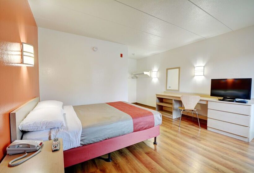 Motel 6seekonk, Ma  Providence East