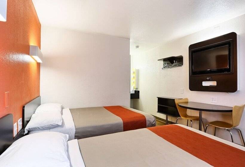 מוטל Park Inn By Radisson