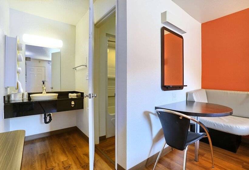 מוטל Park Inn By Radisson