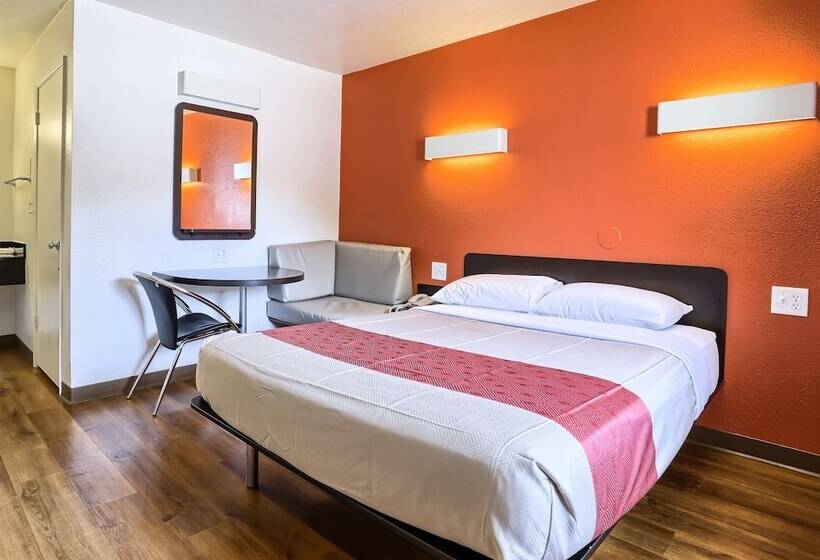 מוטל Park Inn By Radisson