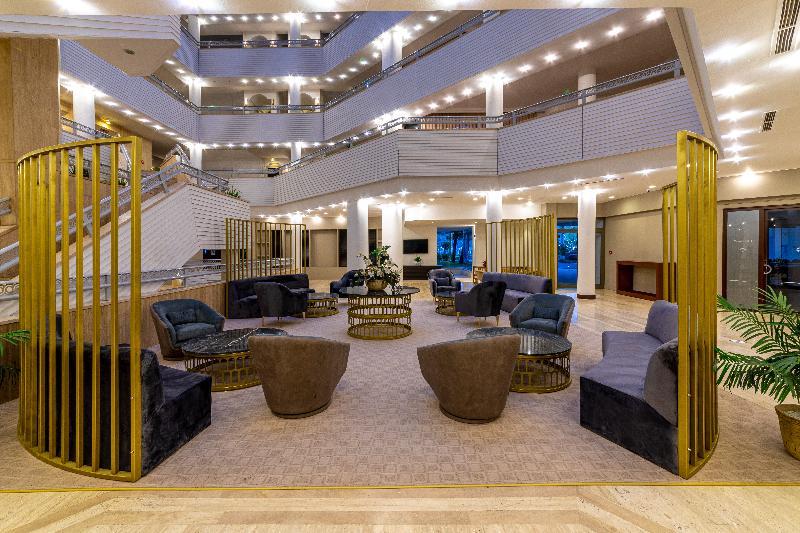 בית מלון כפרי Faros Premium Beach