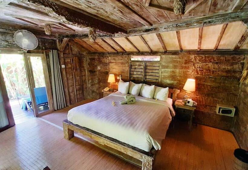 Resort Sea Breeze Candidasa