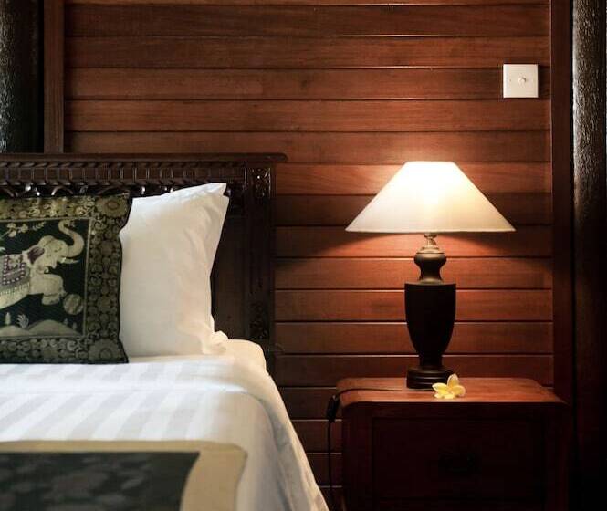 Resort Sea Breeze Candidasa