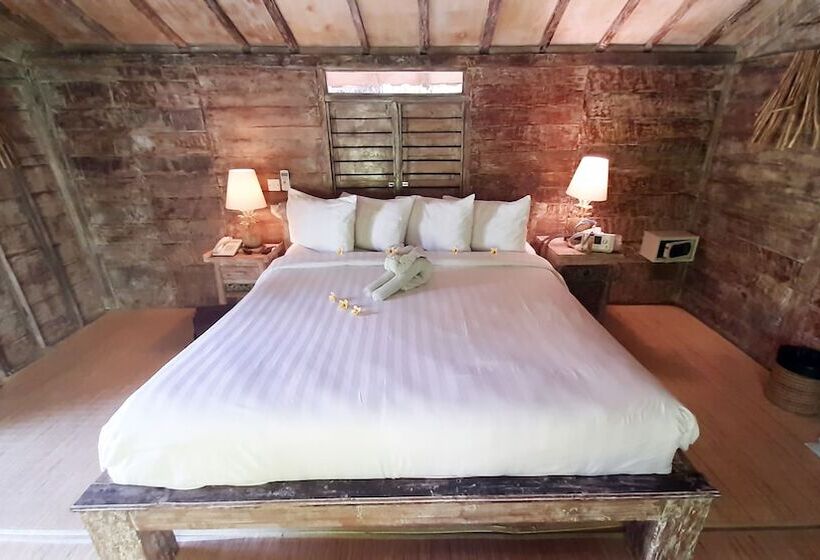 Resort Sea Breeze Candidasa