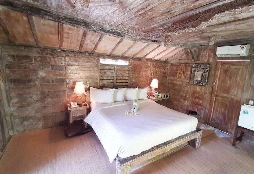 Resort Sea Breeze Candidasa