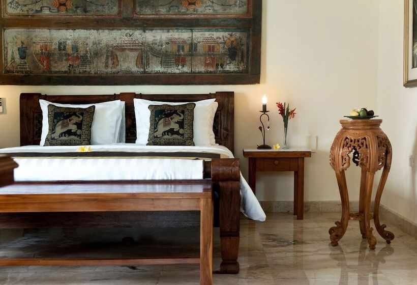 Resort Sea Breeze Candidasa