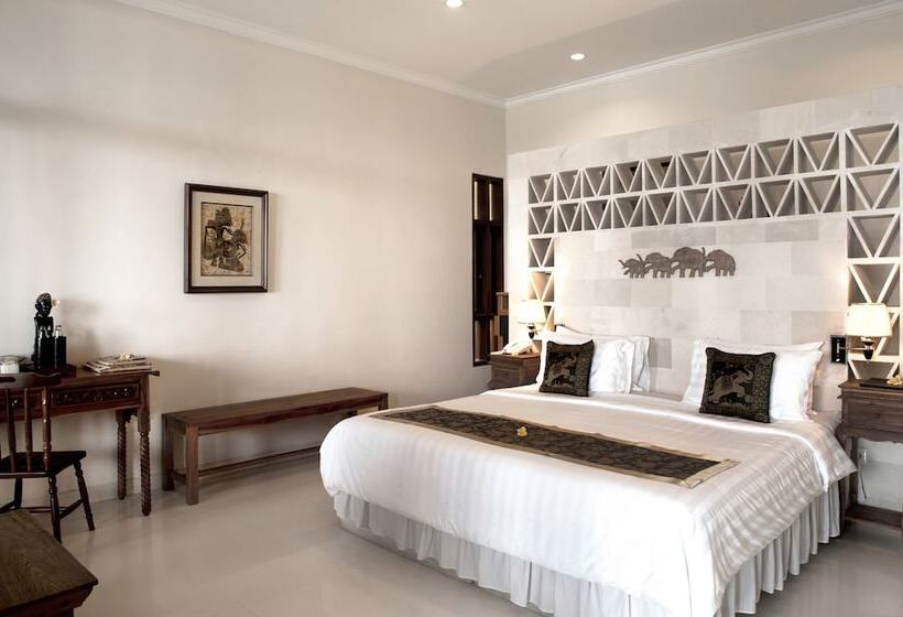 Resort Sea Breeze Candidasa