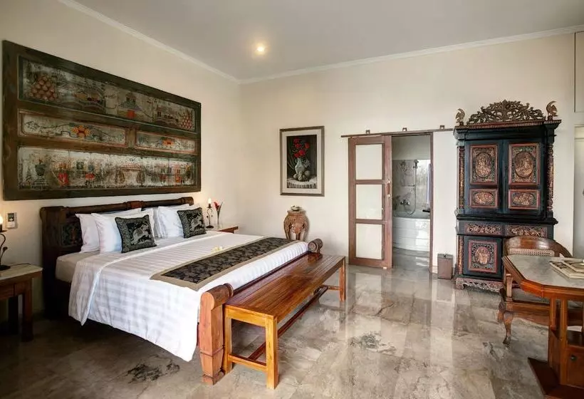 リゾートホテル Sea Breeze Candidasa