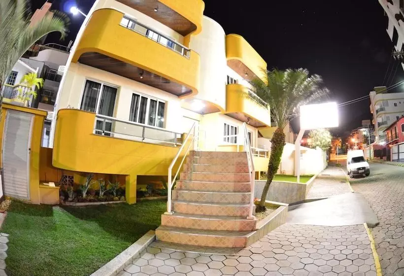 Pousada Acapulco   Bombinhas