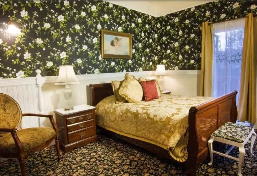 Bed and Breakfast Gingerbread Mansion