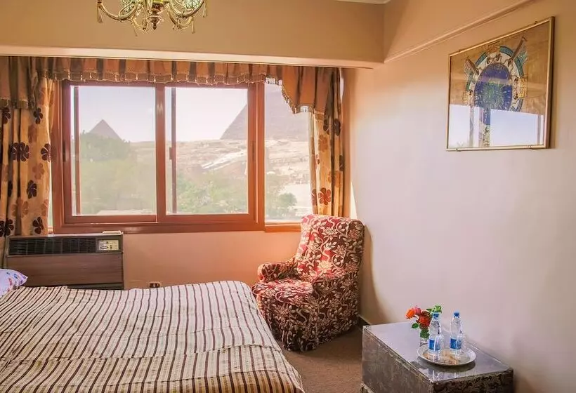 تختخواب و صبحانه Guardian Guest House