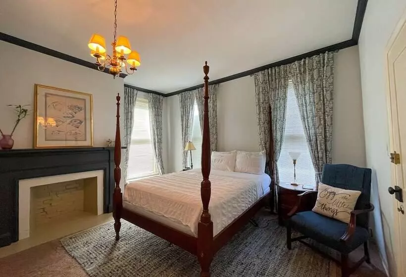 تختخواب و صبحانه Meadows Inn