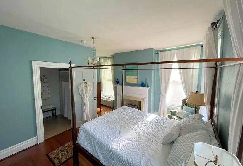 تختخواب و صبحانه Meadows Inn