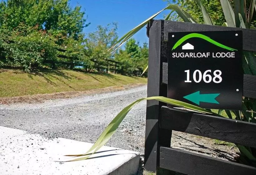 ベッドアンドブレックファースト Sugarloaf Lodge