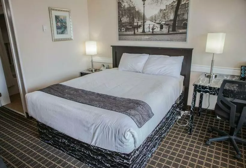 Canadian Motel North Battleford