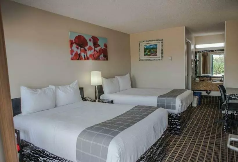 Canadian Motel North Battleford