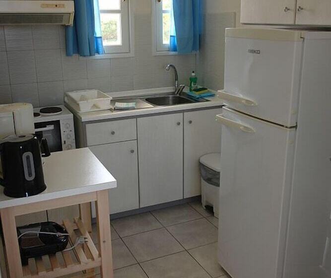 Cormoranos Apartments