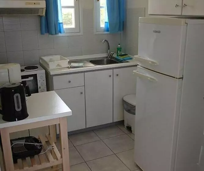 Cormoranos Apartments