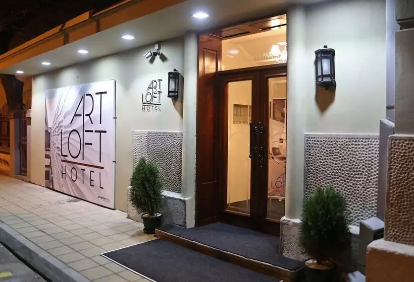 ホテル Artloft Garni