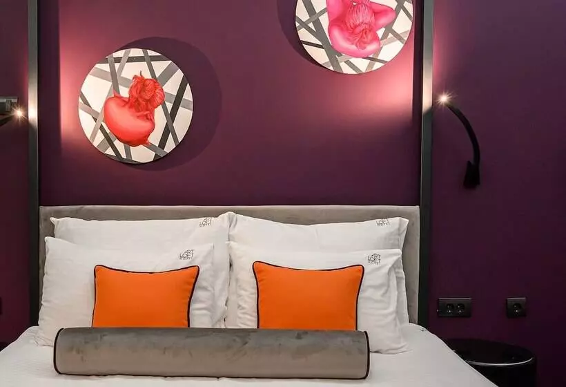 ホテル Artloft Garni