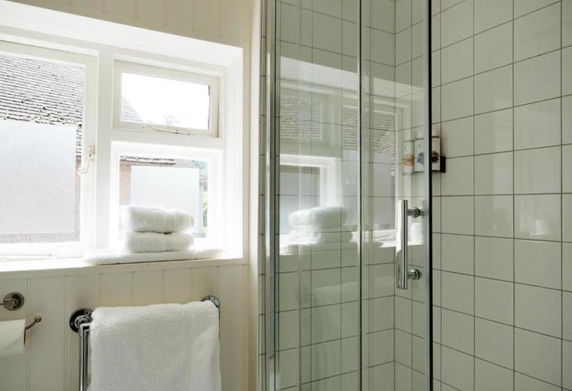 호텔 Bel And The Dragon Churt