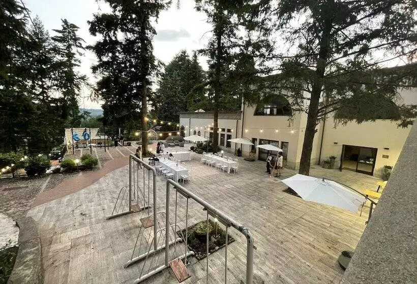 فندق Borgo Villa Maria