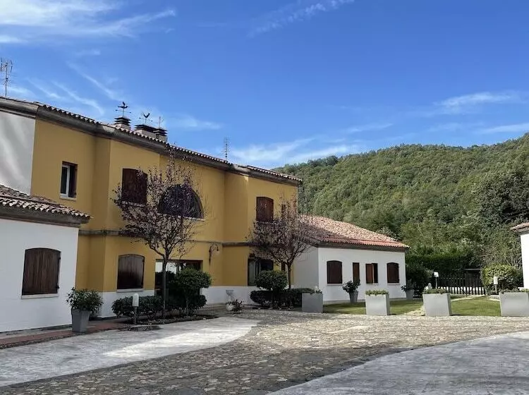 فندق Borgo Villa Maria