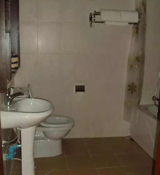 בית מלון כפרי Comfort House