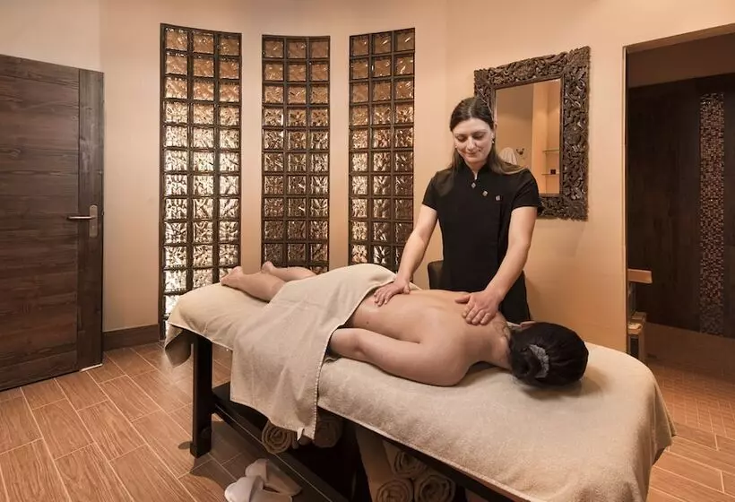 酒店 Le Hameau Du Kashmir