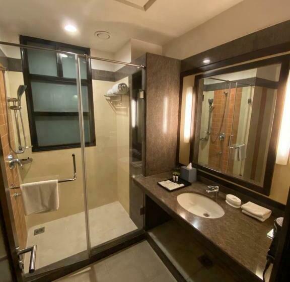 בית מלון כפרי Leisure Inn Grand Chanakya