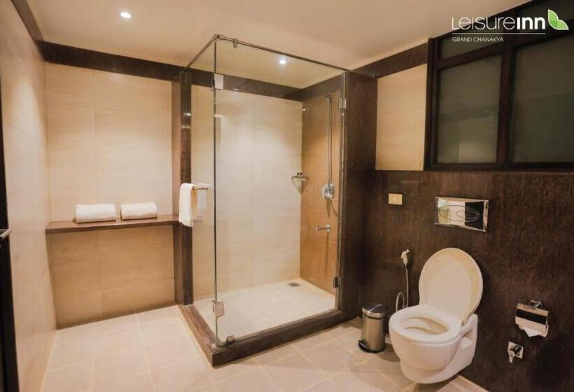 בית מלון כפרי Leisure Inn Grand Chanakya